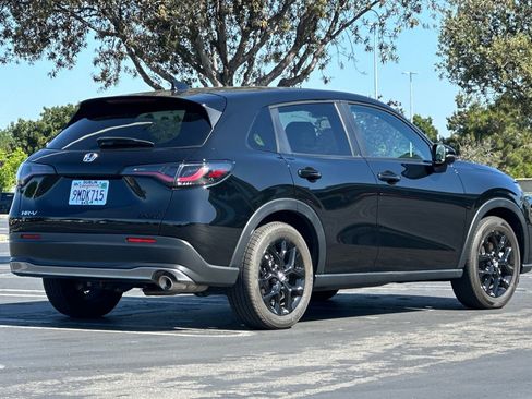 Used 2024 Honda HR-V Sport image 4