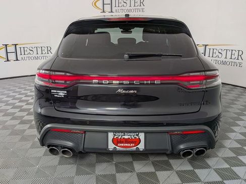 Used 2023 Porsche Macan Base image 7