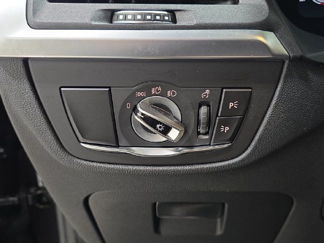 Certified 2024 BMW X4 M40i AWD/4WD image 22