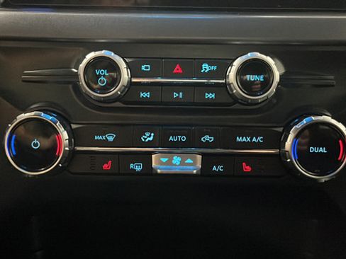 Used 2025 Ford F150 XLT w/ Equipment Group 302A MID AWD/4WD image 18