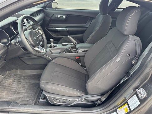 Used 2020 Ford Mustang GT w/ Equipment Group 301A image 9