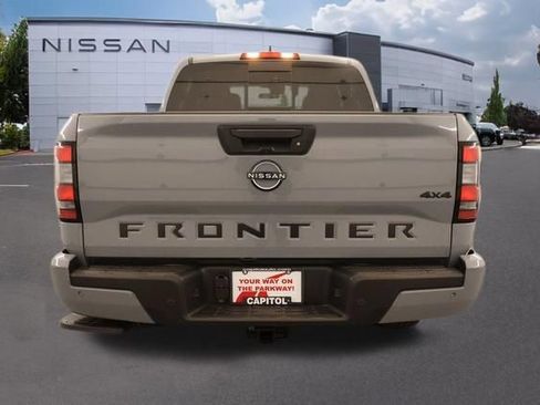 New 2026 Nissan Frontier SV w/ Tow Package AWD/4WD image 4