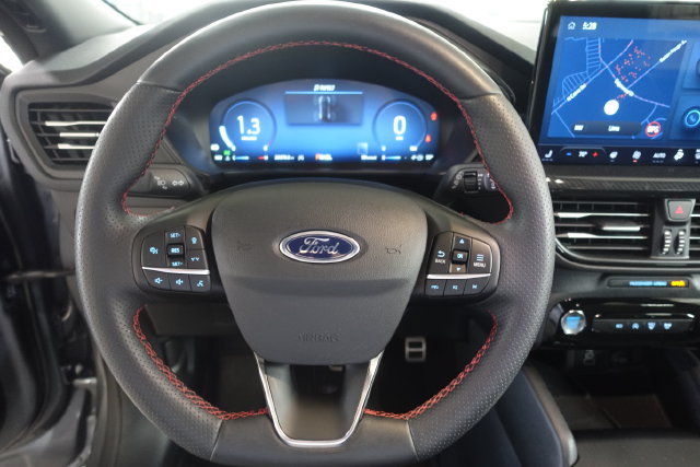 Used 2024 Ford Escape ST-Line Select w/ Tech Pack #2 AWD/4WD image 12