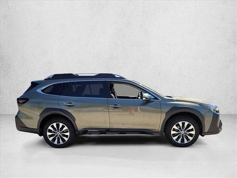 Used 2024 Subaru Outback Touring XT AWD/4WD image 4