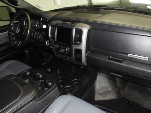 Used 2017 RAM 2500 Power Wagon w/ Comfort Group AWD/4WD image 16