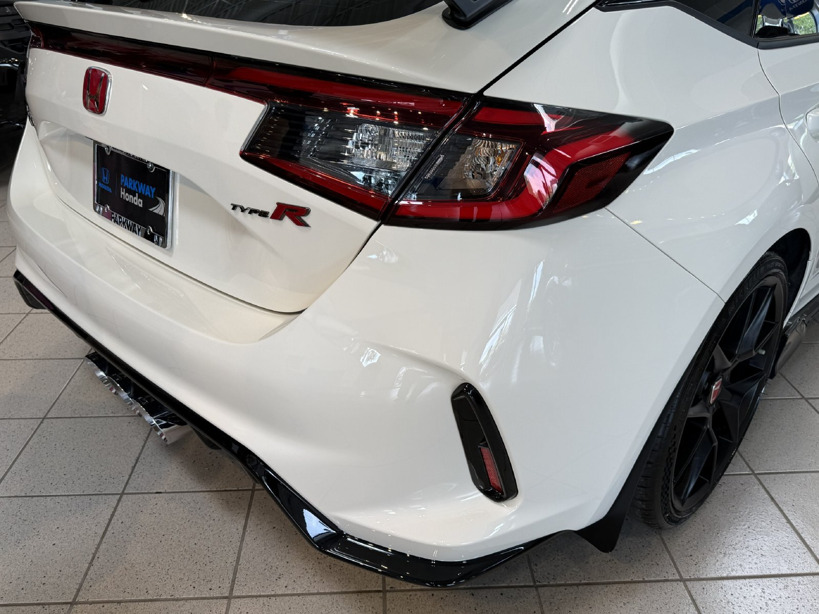 Used 2025 Honda Civic Type R image 40