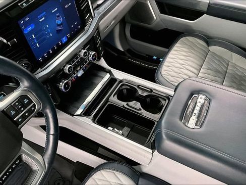 Used 2024 Ford F250 Limited w/ FX4 Off-Road Package image 13