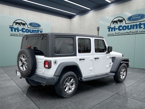 Used 2020 Jeep Wrangler Unlimited Sport image 7