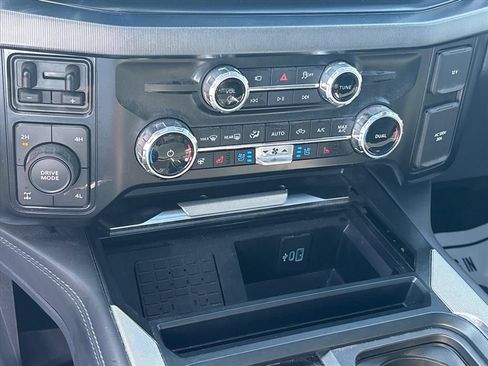 Used 2025 Ford F250 Platinum AWD/4WD image 36