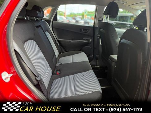 Used 2022 Hyundai Kona SE AWD/4WD image 17