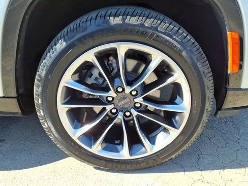 Used 2022 Jeep Wagoneer Series II w/ Premium Group I image 8