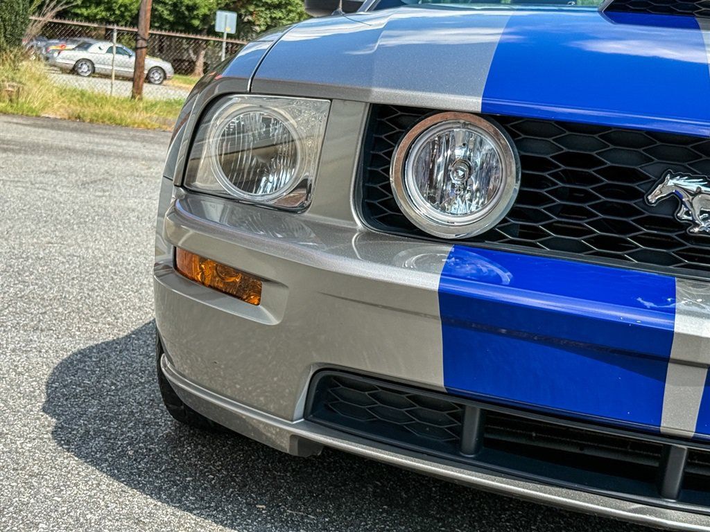 Used 2008 Ford Mustang GT RWD image 16