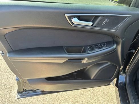 Used 2016 Ford Edge SE AWD/4WD image 14