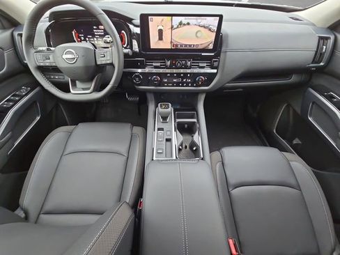 New 2026 Nissan Pathfinder SL FWD image 20