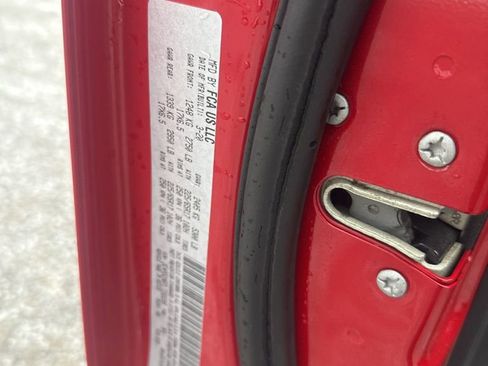 Used 2020 Dodge Journey SE image 12