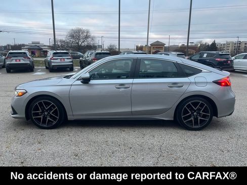 Used 2022 Honda Civic Sport Touring image 2