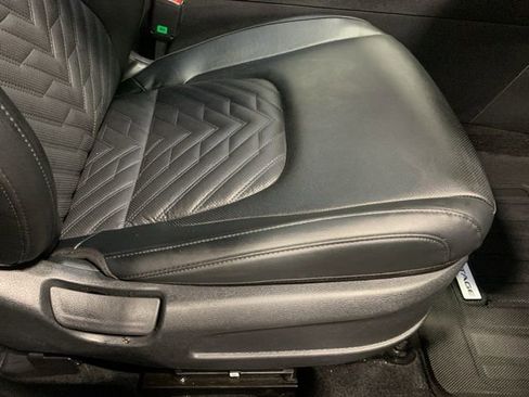 Used 2026 Kia Sportage X-Line w/ X-Line Technology Package image 27