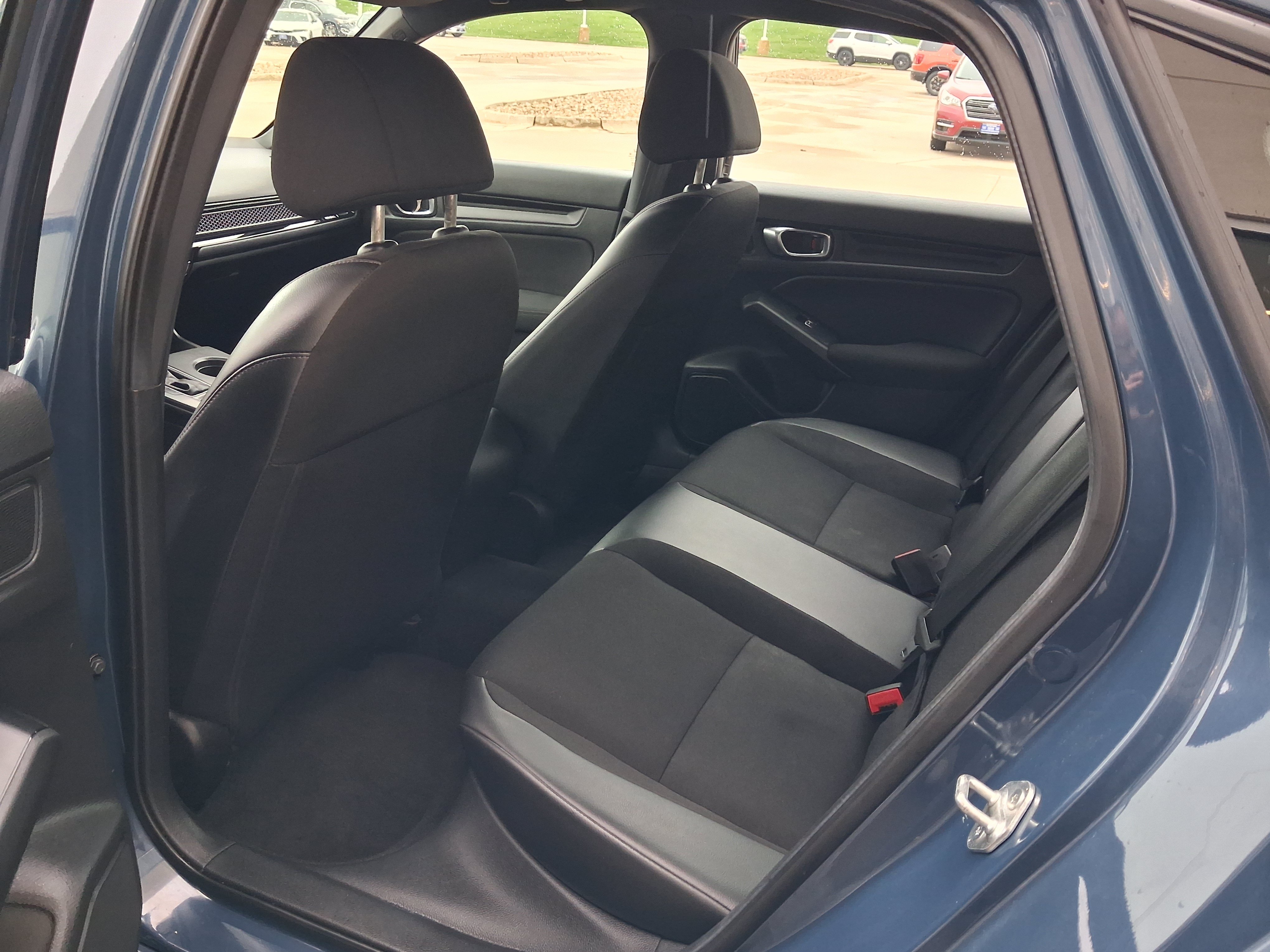 Used 2025 Honda Civic Sport image 9