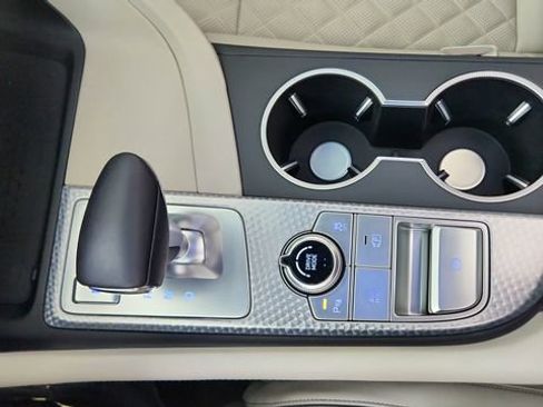 Used 2022 Genesis G70 3.3T image 51