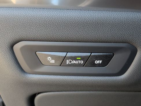 Used 2026 BMW X5 xDrive50e w/ M Sport Package AWD/4WD image 25