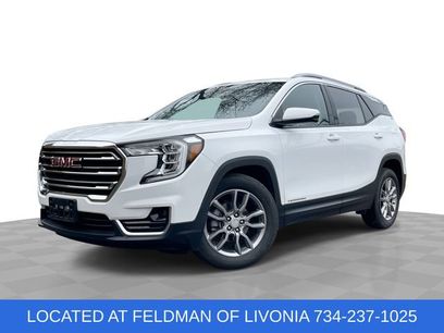 Used 2024 GMC Terrain SLT
