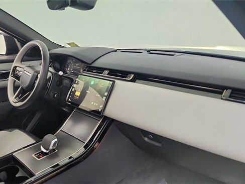 Used 2024 Land Rover Range Rover Velar Dynamic SE image 22