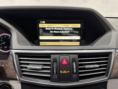 Used 2011 Mercedes-Benz E 350 Sedan image 42
