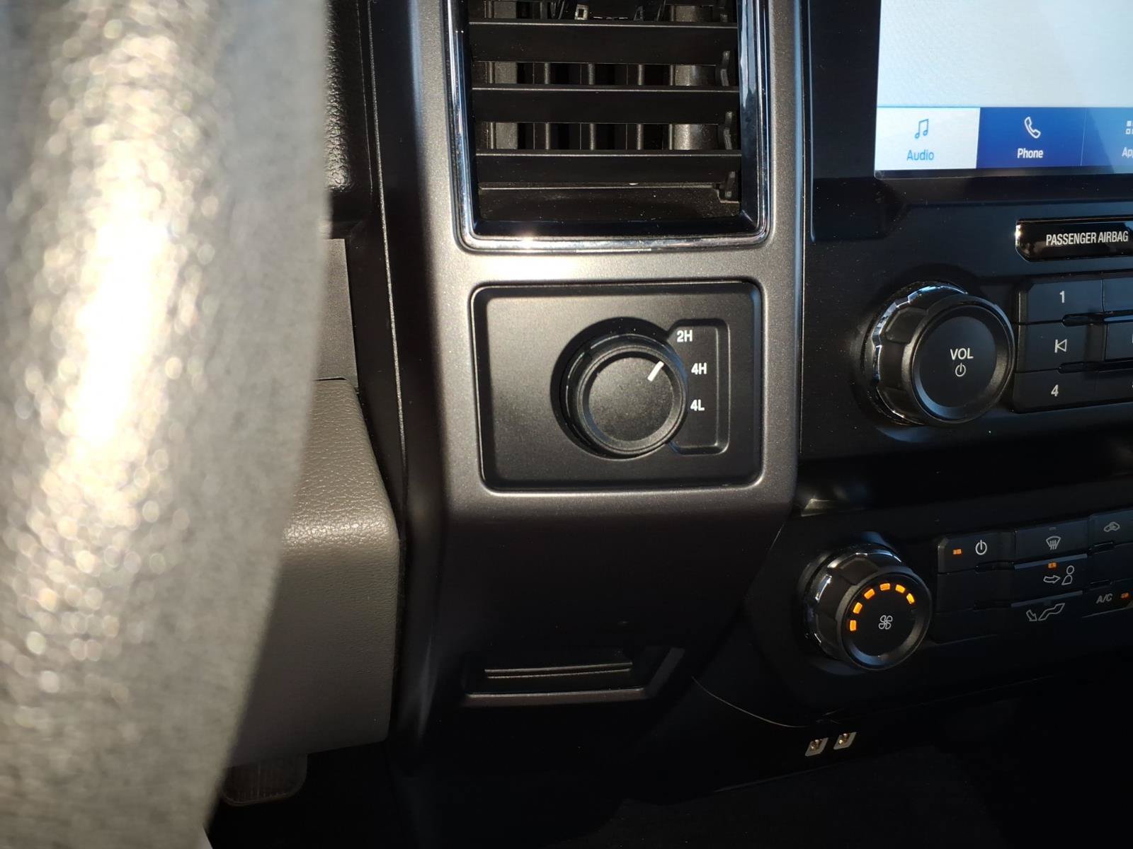 Used 2020 Ford F150 XLT AWD/4WD image 12