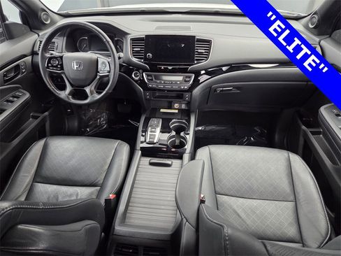 Used 2023 Honda Passport Elite image 21