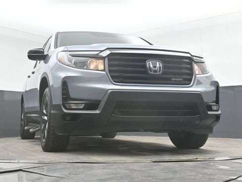 Used 2023 Honda Ridgeline Sport image 39