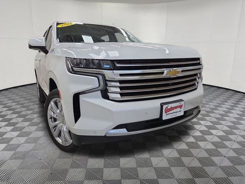 Used 2021 Chevrolet Tahoe High Country AWD/4WD image 2