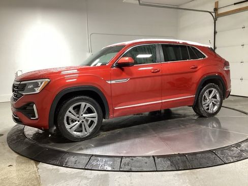 Used 2024 Volkswagen Atlas Cross Sport SEL R-Line image 4
