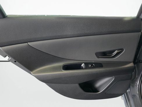 New 2026 Hyundai Elantra SEL Sport Premium FWD image 35