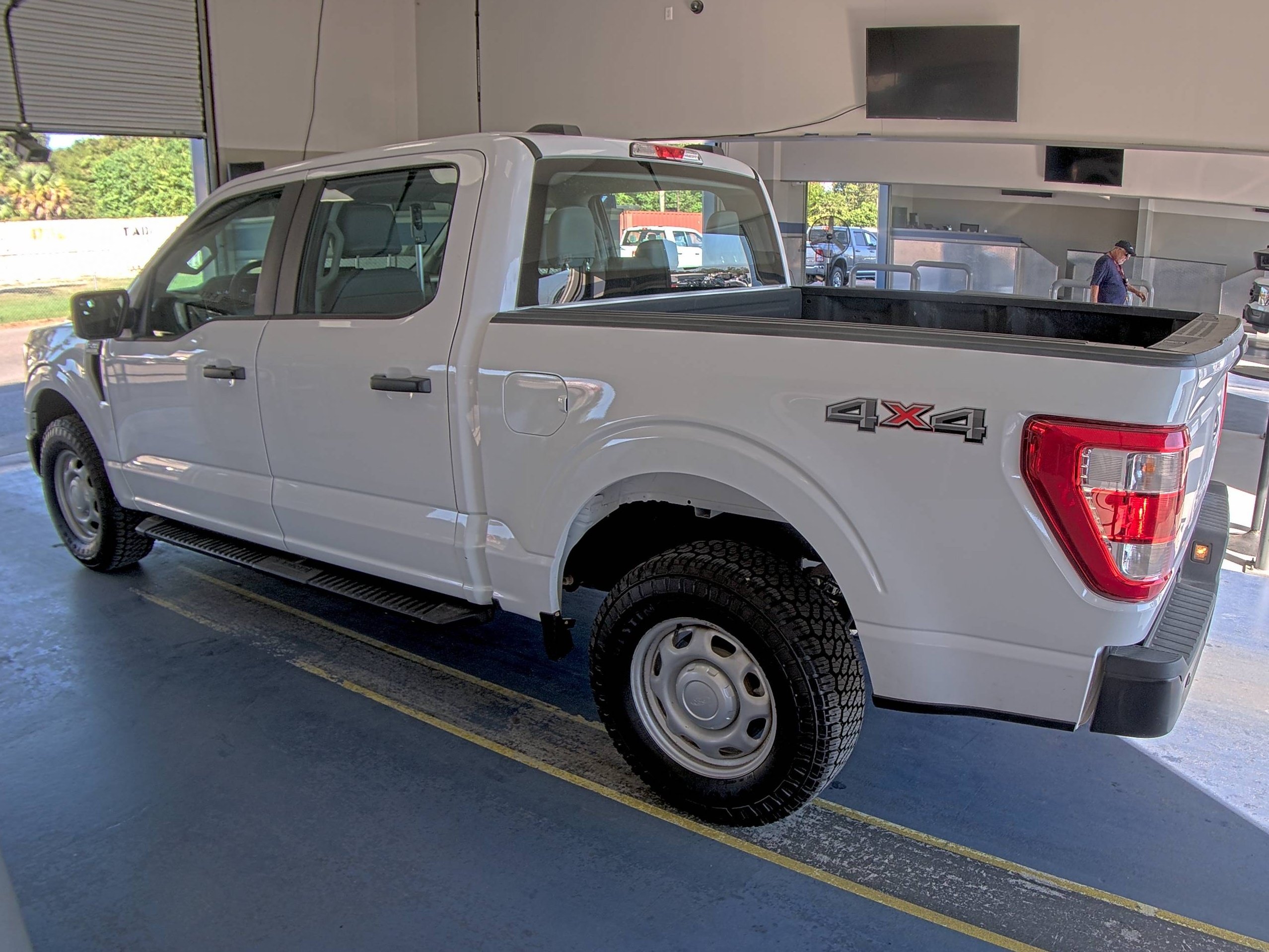 Used 2021 Ford F150 XL w/ Trailer Tow Package AWD/4WD image 6