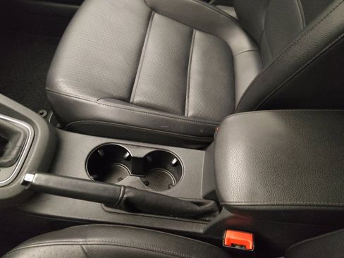 Used 2016 Volkswagen Jetta SE FWD image 26