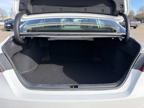 Certified 2023 Toyota Camry SE image 28