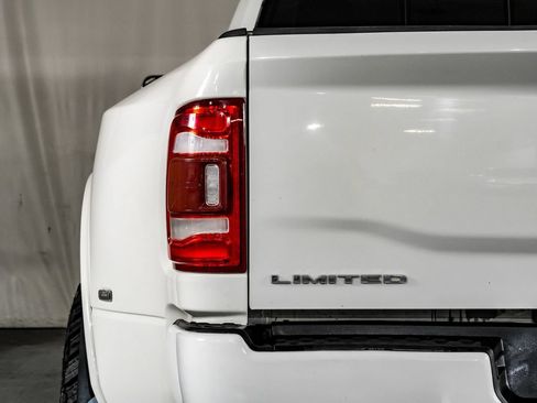 Used 2021 RAM 3500 Limited AWD/4WD image 40