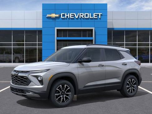 New 2026 Chevrolet TrailBlazer ACTIV image 2
