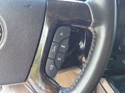 Used 2018 GMC Savana 2500 Extended w/ Enhanced Convenience Package image 20