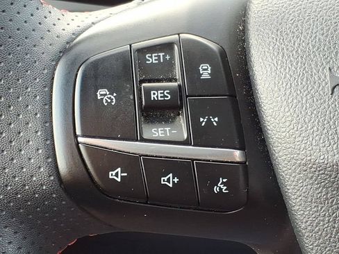 Used 2024 Ford Escape ST-Line w/ Tech Pack #1 AWD/4WD image 22