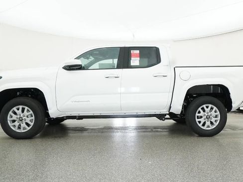 New 2026 Toyota Tacoma SR5 image 19