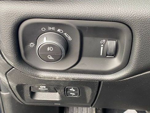 New 2026 RAM 1500 Big Horn w/ Night Edition image 25