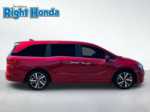 Used 2022 Honda Odyssey Touring image 7
