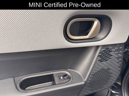 Used 2025 MINI Cooper S image 17