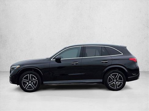 Certified 2026 Mercedes-Benz GLC 300 image 5
