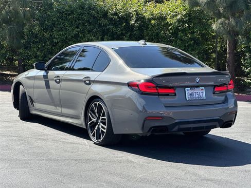 Used 2021 BMW M550i xDrive w/ Executive Package AWD/4WD image 5