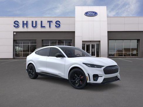 New 2025 Ford Mustang Mach-E GT image 8