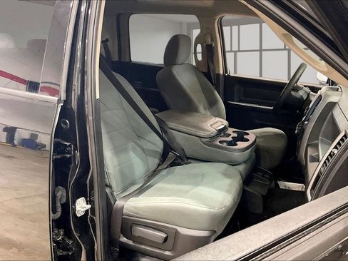 Used 2017 RAM 1500 Express w/ Express Value Package image 7