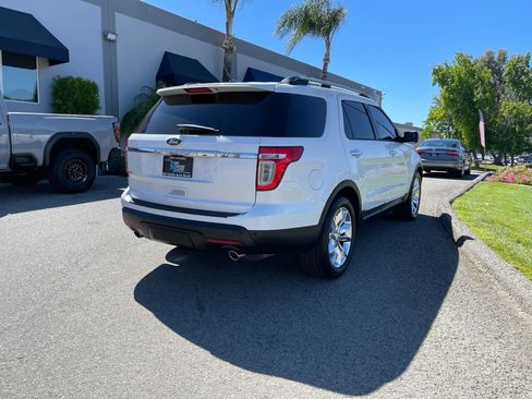 Used 2013 Ford Explorer XLT FWD image 5