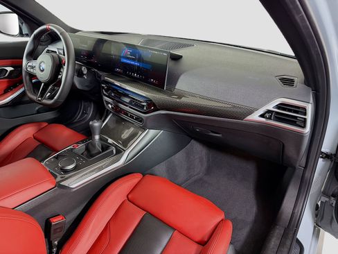 Used 2025 BMW M3 w/ Executive Package RWD image 31